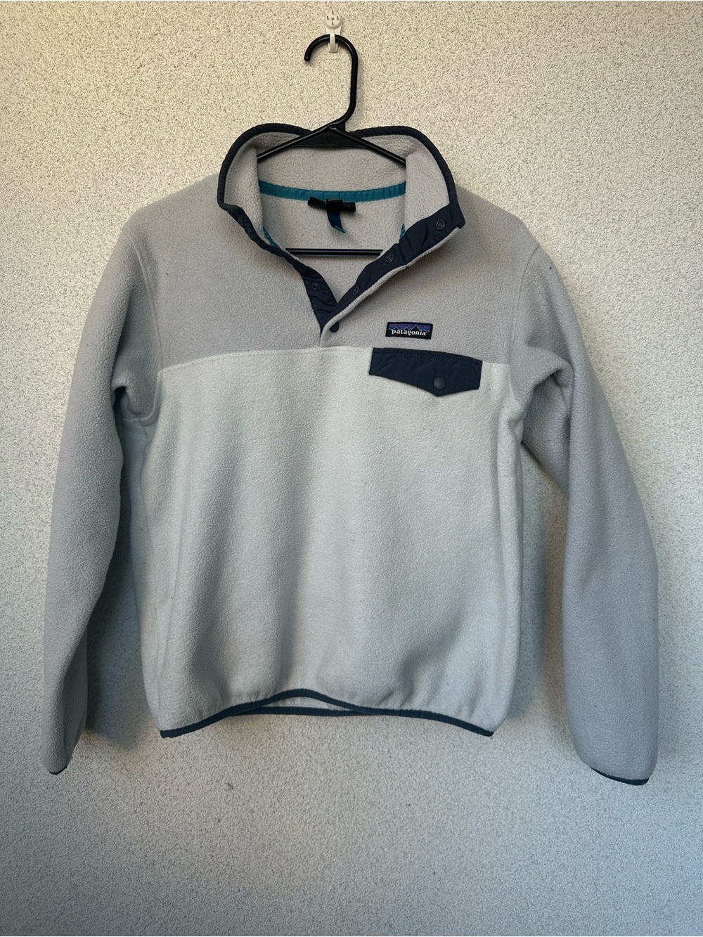 Patagonia Synchilla Snap-T Fleece Pullover Birch White, Light Gray, Navy - Small